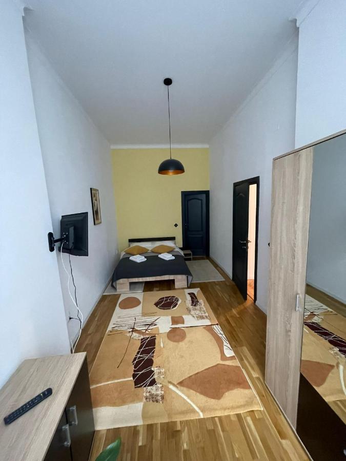 Central Apartment With 2 Bedrooms And 2 Bathrooms 拉迪亚 外观 照片