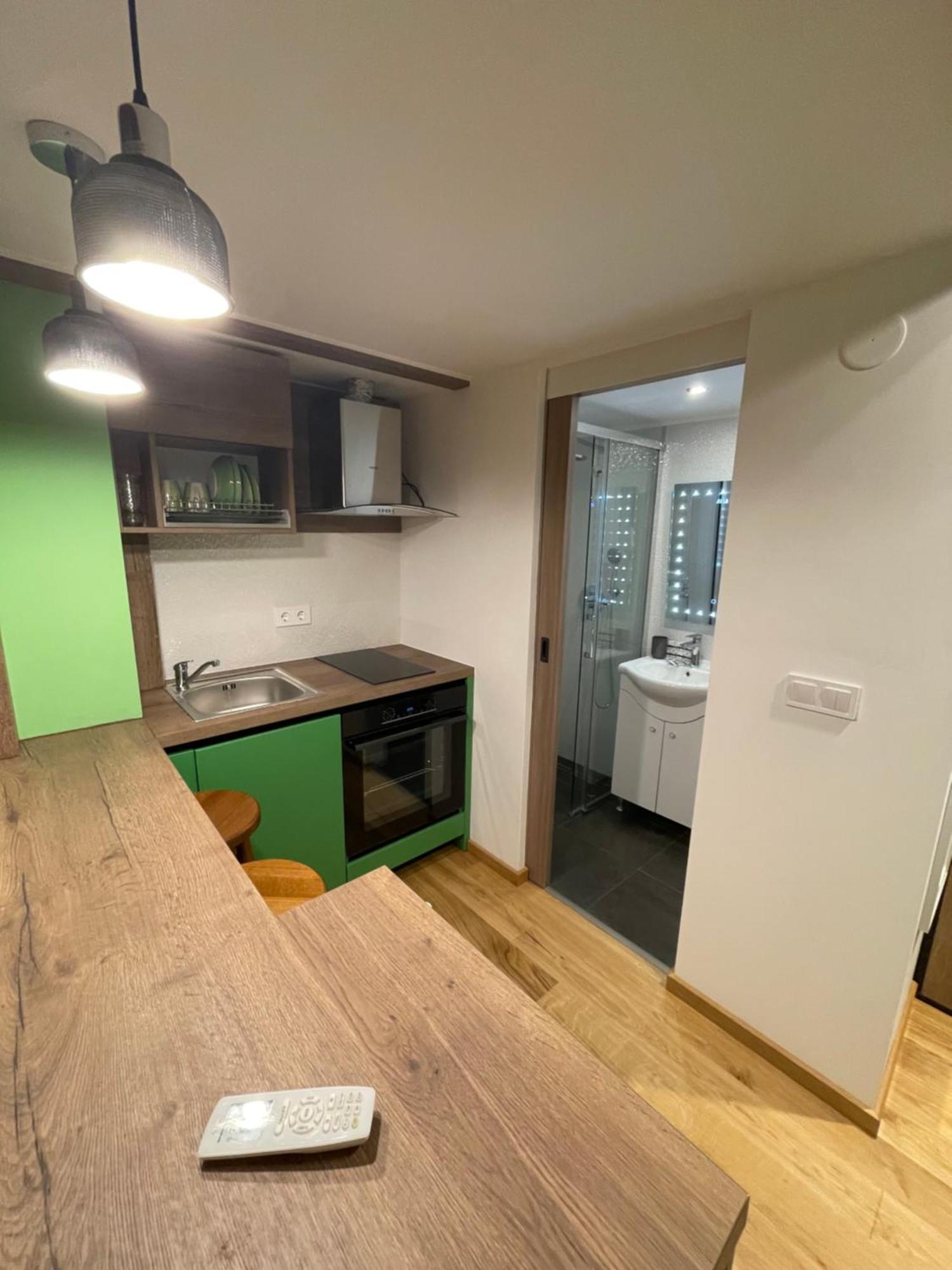 Central Apartment With 2 Bedrooms And 2 Bathrooms 拉迪亚 外观 照片