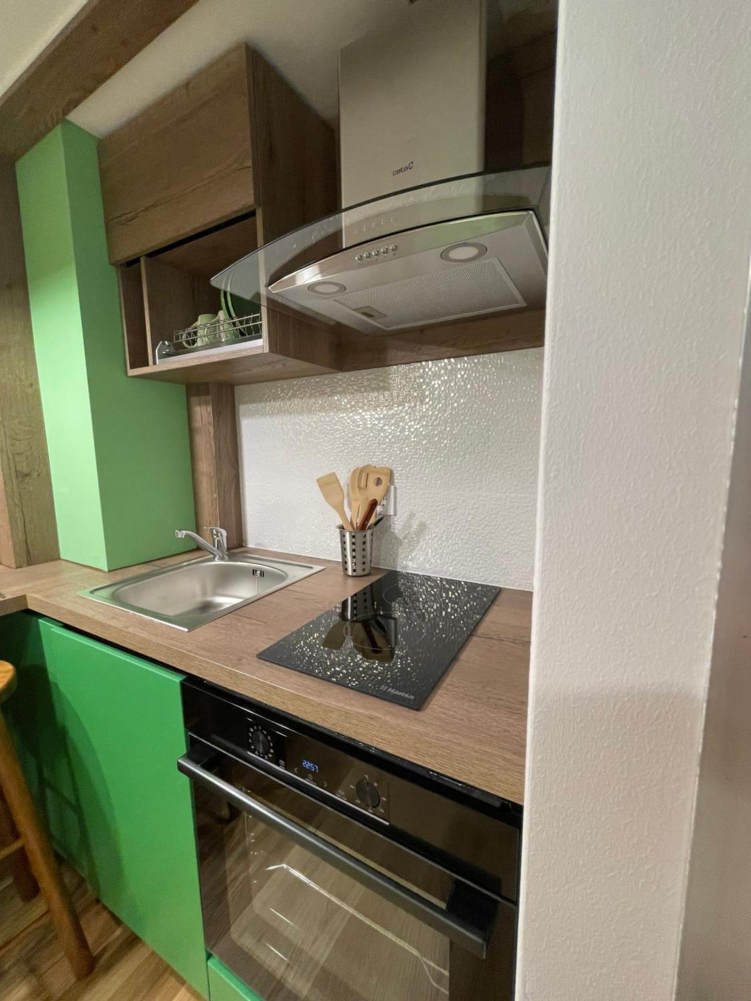 Central Apartment With 2 Bedrooms And 2 Bathrooms 拉迪亚 外观 照片