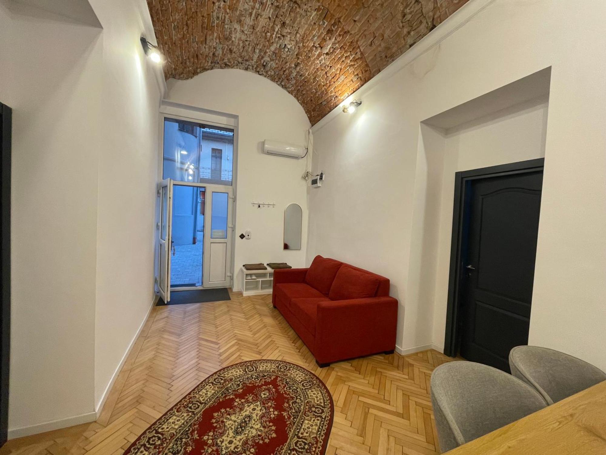 Central Apartment With 2 Bedrooms And 2 Bathrooms 拉迪亚 外观 照片